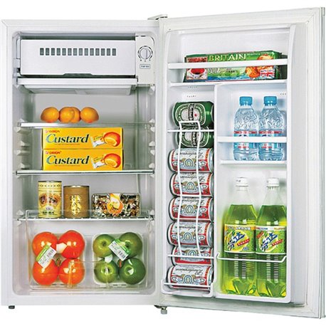 Lorell Compact Refrigerator - 3.20 ft� - Manual Defrost - Manual Defrost - Reversible - 3.20 ft� Net Refrigerator Capacity - Bla