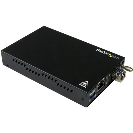 StarTech.com Gigabit Ethernet Copper-to-Fiber Media Converter - SM LC - 10 km - Ethernet Media Converter - GbE Converter - Conve