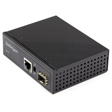 StarTech.com PoE+ Industrial Fiber to Ethernet Media Converter 60W - SFP to RJ45 - SM/MM Fiber to Gigabit Copper IP-30 - Fiber t